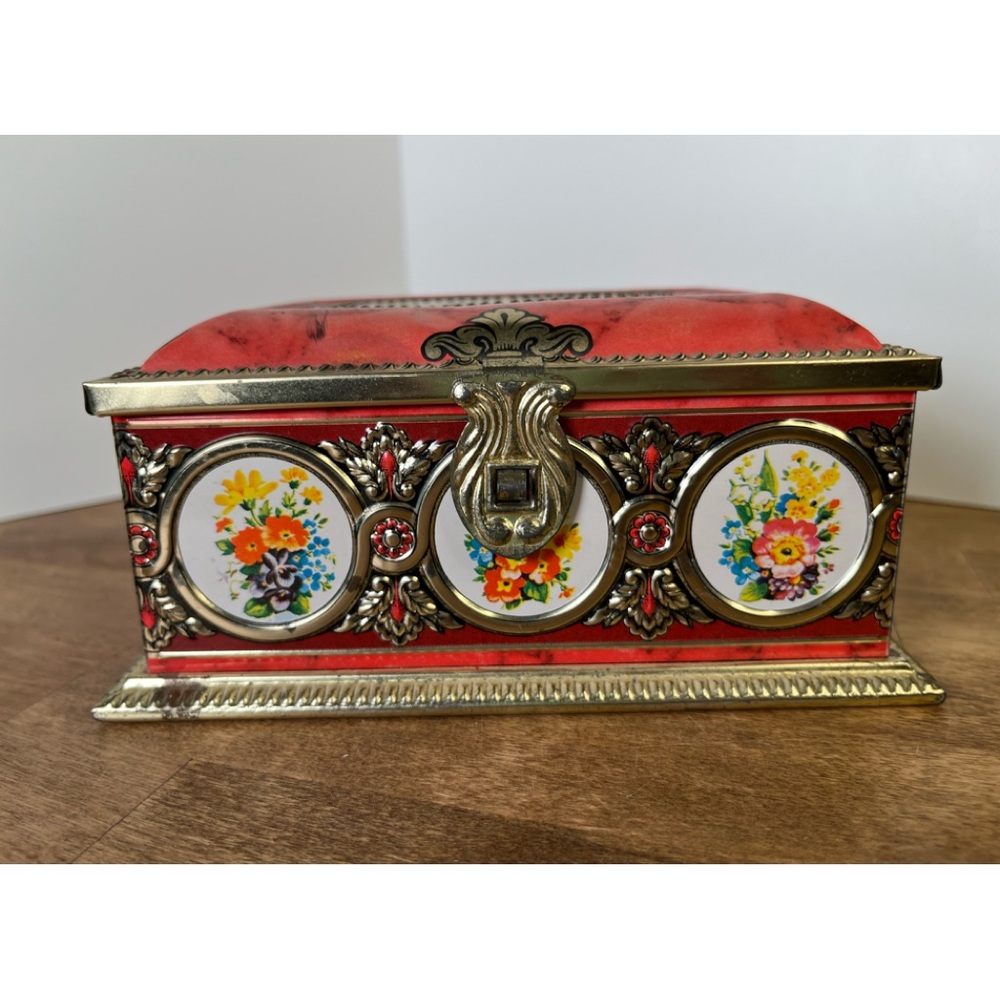 Vintage tin box